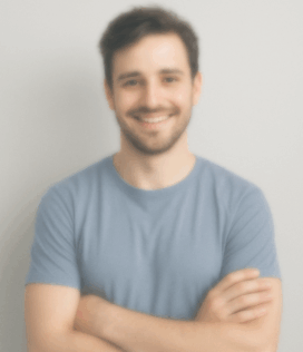 Zufriedener Klient nach erfolgreichem Finanzcoaching